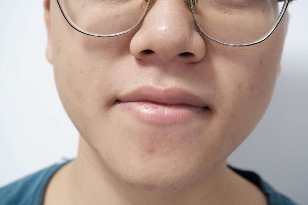 广东人力荐的润唇膏，男生用珂岸玻尿酸润唇棒确实很赞