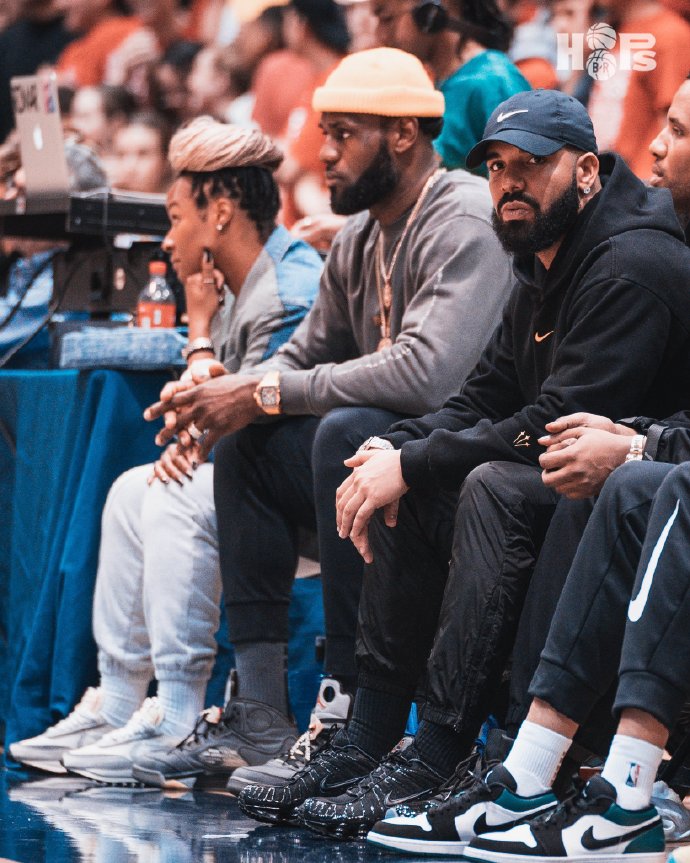 詹姆斯上脚球鞋合集,老詹最新上脚球鞋