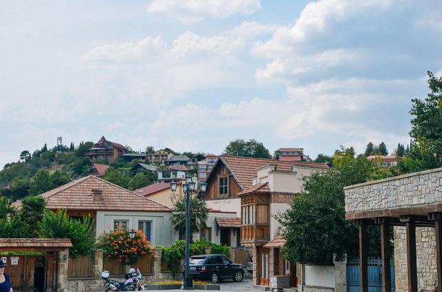 处处教堂的姆茨赫塔，基督教的起源