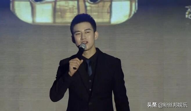 哲领公会和心悦公会,yy年度盛典心悦公会领奖