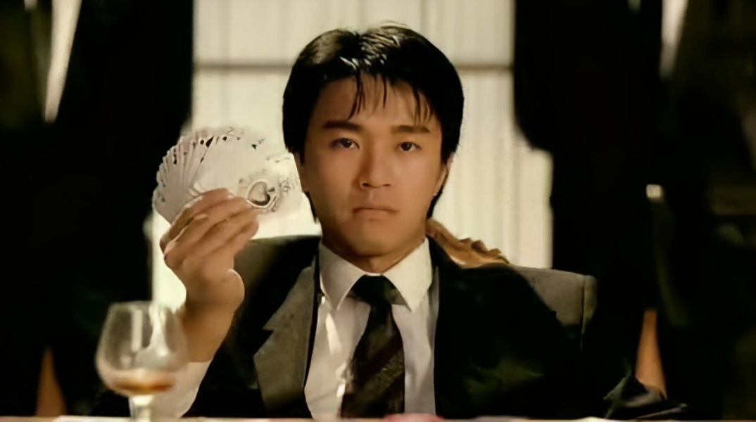 周星驰人生经历粤语,周星驰心酸成名史