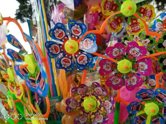 vivos10是全面屏的吗,vivos1真实测评视频