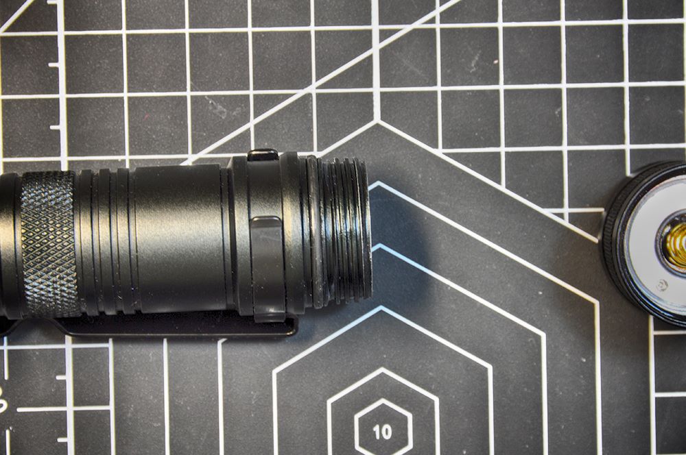 务本手电评测,务本d1手电筒测评