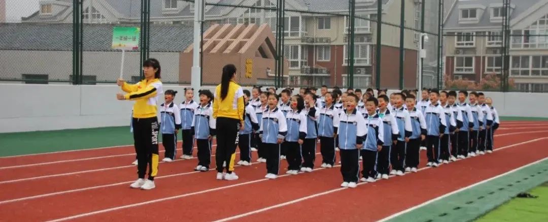 庆祝建党百年大型排舞展演西安,建党100周年校园啦啦操比赛