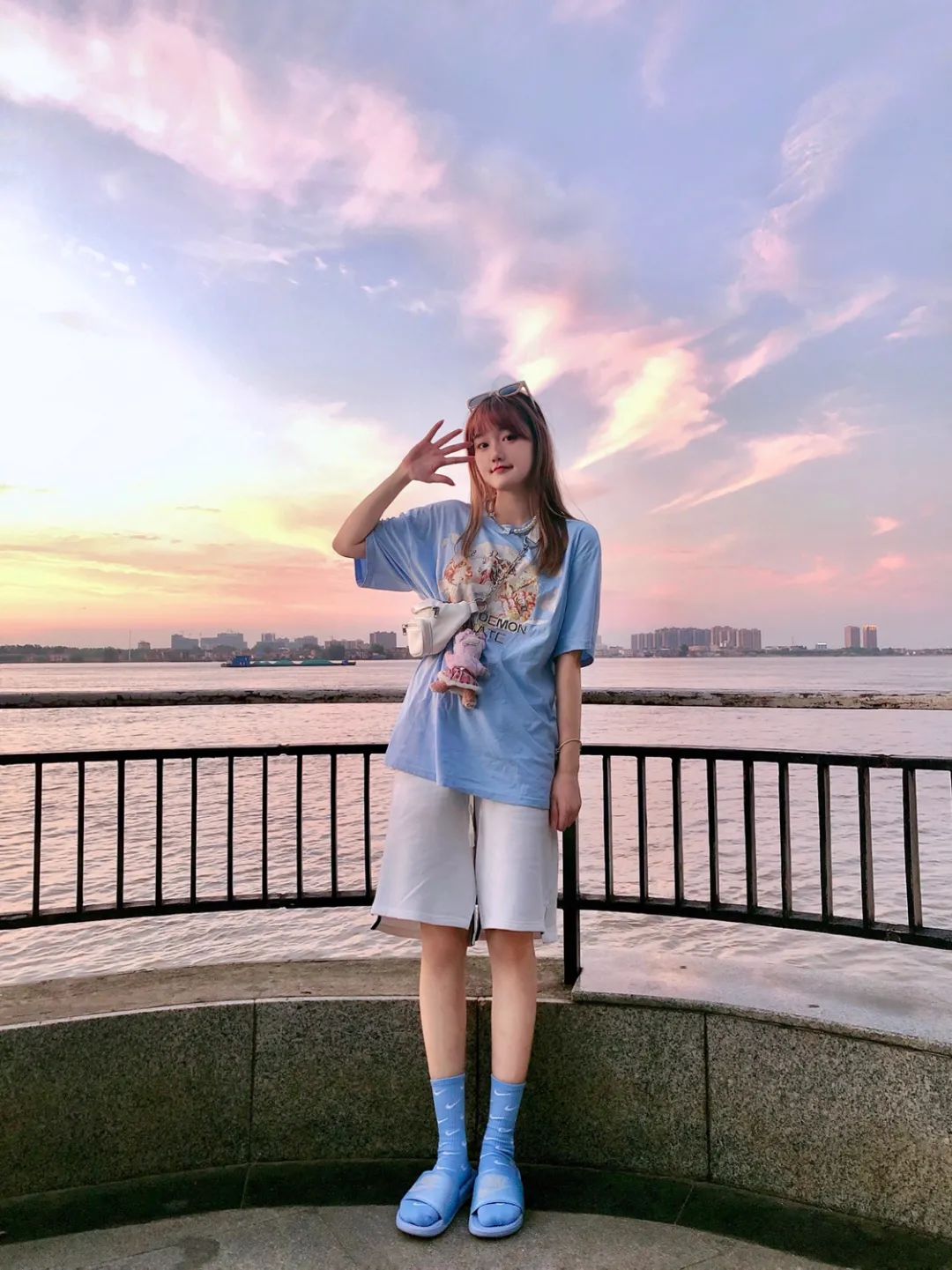 穿搭小心机网袜,夏季新款十字花潮袜