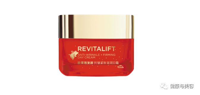 薛凯琪法令纹,薛凯琪保养秘诀每天敷面膜