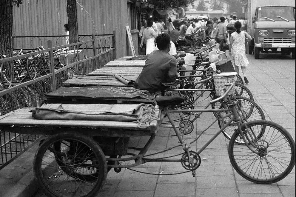 采访72岁年轻人,8090后的真实童年生活