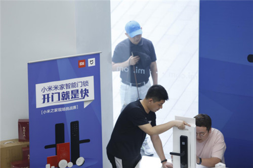 米家智能锁开门,米家智能门锁开锁