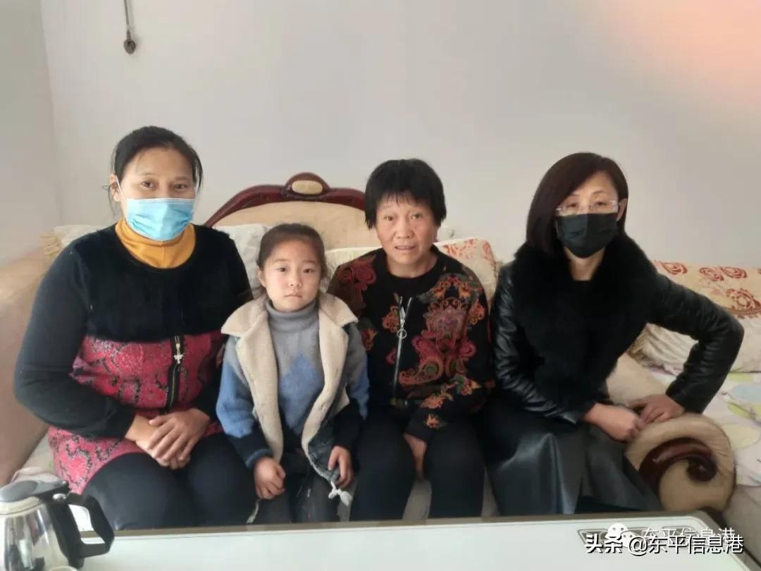 疫情无情人有情教师家访暖人心,教师暑假上门家访关爱学生暖人心