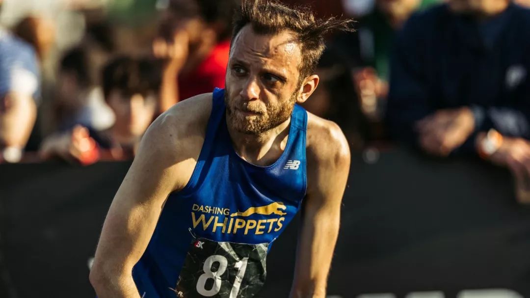 马拉松比赛怎么不撞墙,马拉松撞墙从什么时候开始