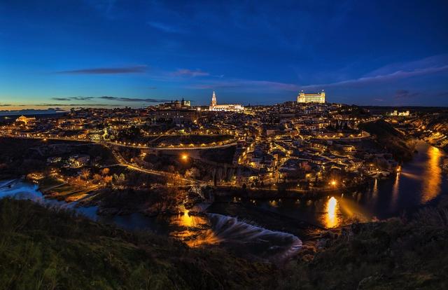 夜景的拍摄技巧教你拍摄夜景大片,夜景拍摄怎么拍出好看的效果
