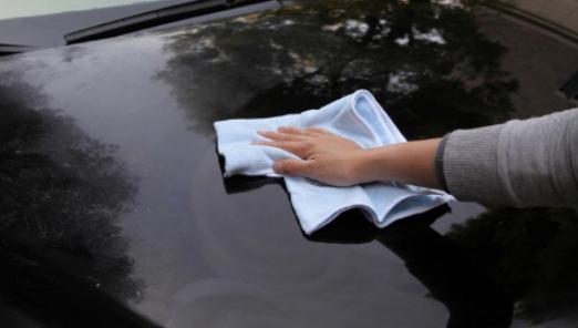 汽车被轻微剐蹭怎么修漆面,汽车被轻微划痕怎么办