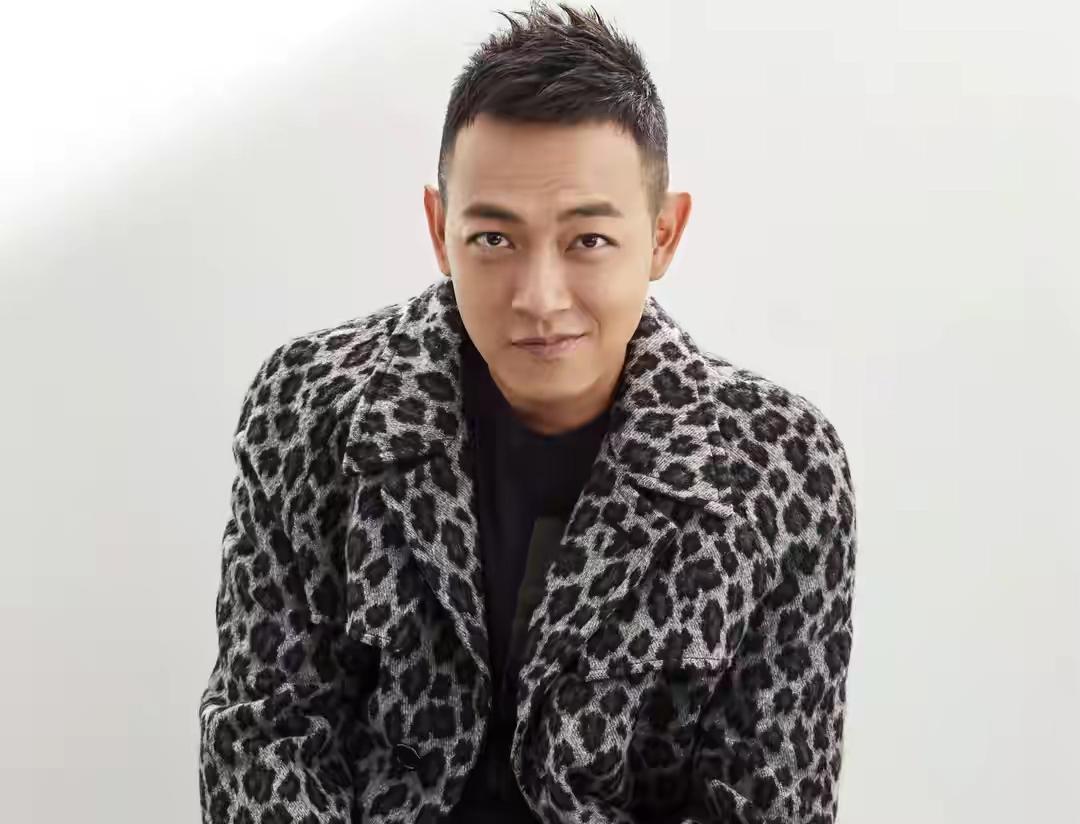 31位香港男演员今昔对比,还记得这些熟悉的男神面孔吗