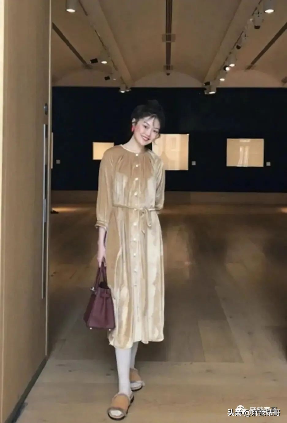 劳斯莱斯请“网红”夫妻,劳斯莱斯请了两个网红是谁