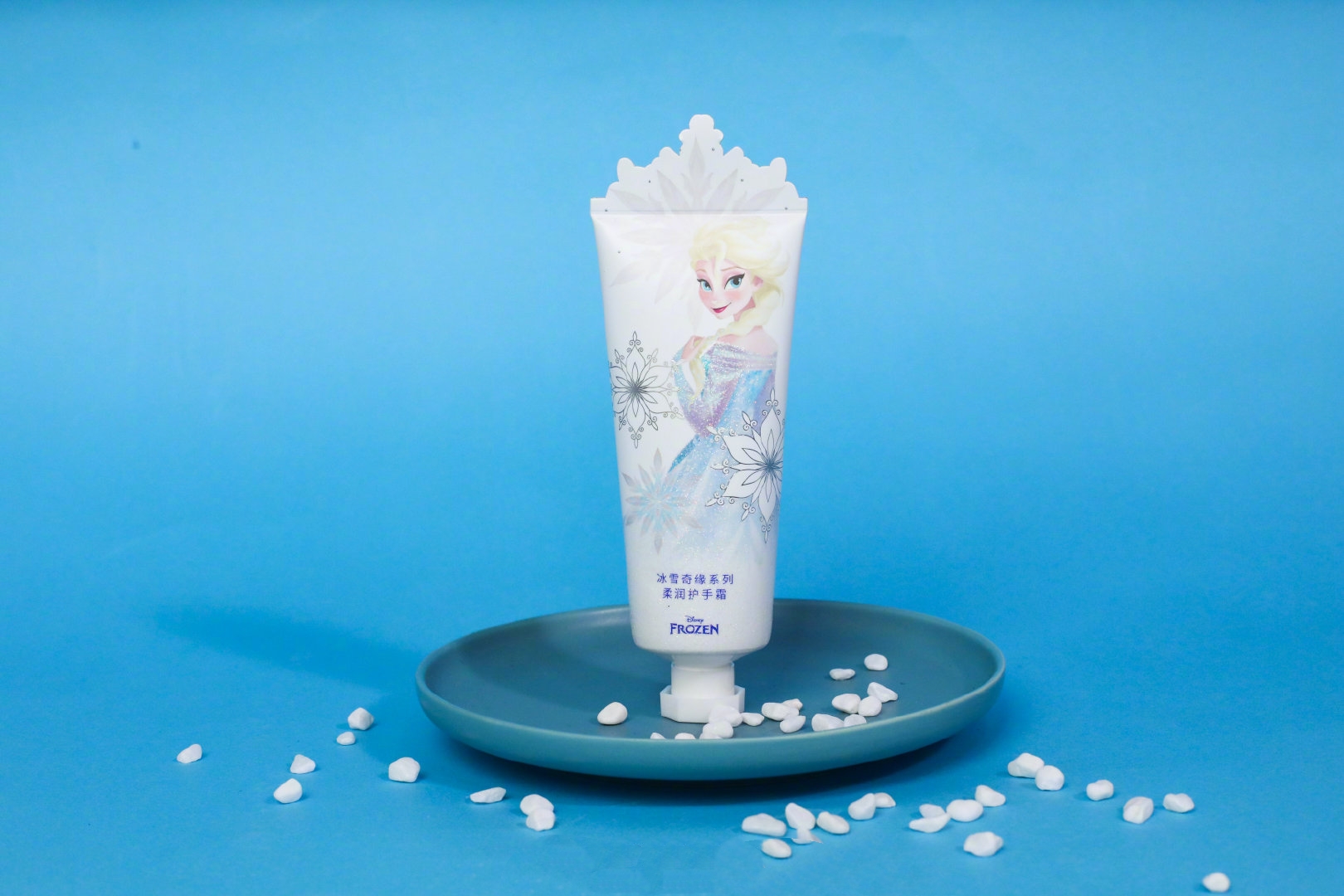 这波爱了！名创优品x冰雪奇缘