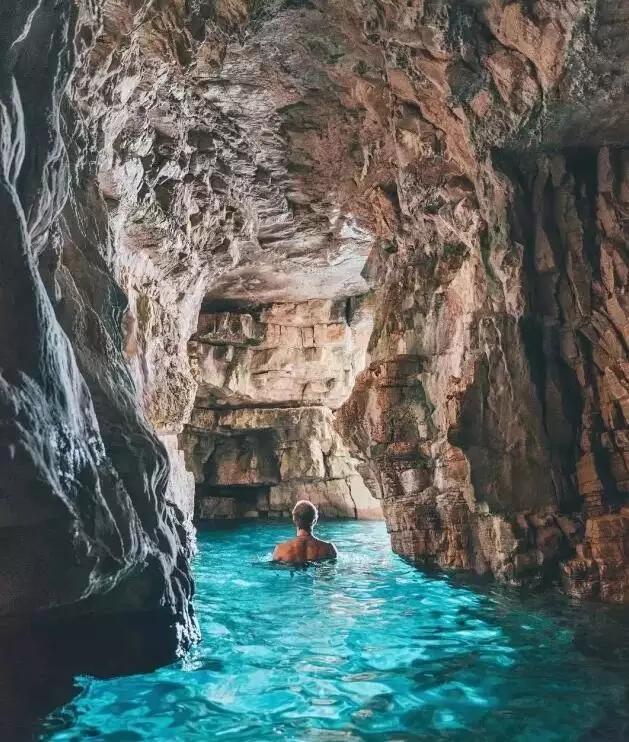 一张照片卖6000块,一张相片卖六千