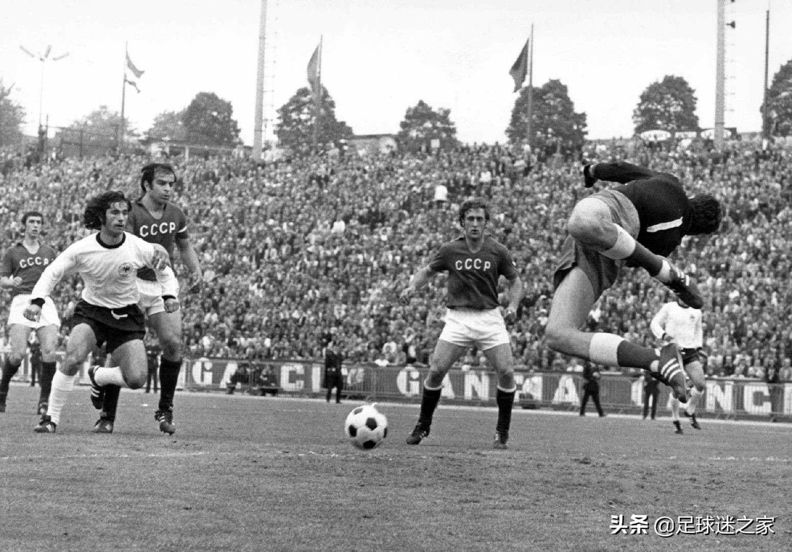 穆勒对梅罗,穆勒评价梅罗