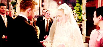 昆凌唐嫣谁漂亮,昆凌婚纱和baby婚纱