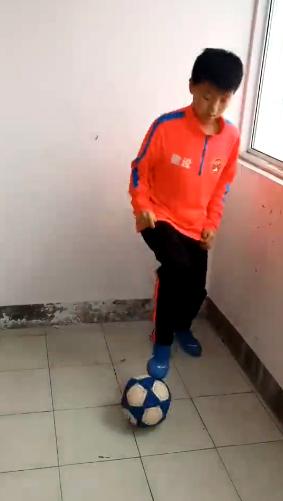 停课不停学防疫律动操,停课不停学抗击疫情锻炼身体