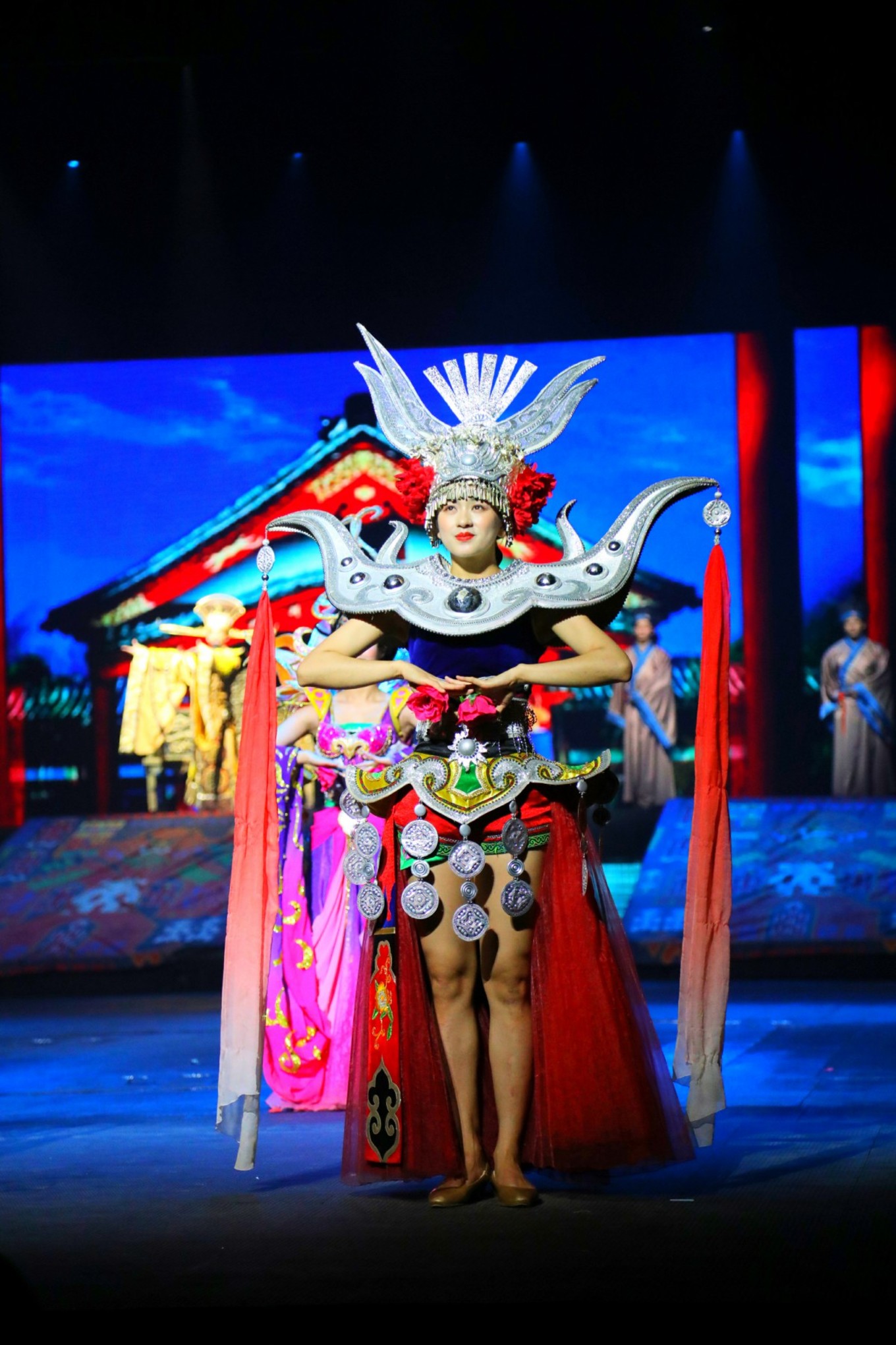 三亚自由行5天4晚亲子游攻略,寒假三亚5天4晚3人亲子游团购