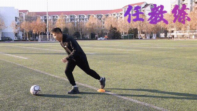 足球绕杆中考标准动作视频示范,体育中考足球绕杆周训练计划