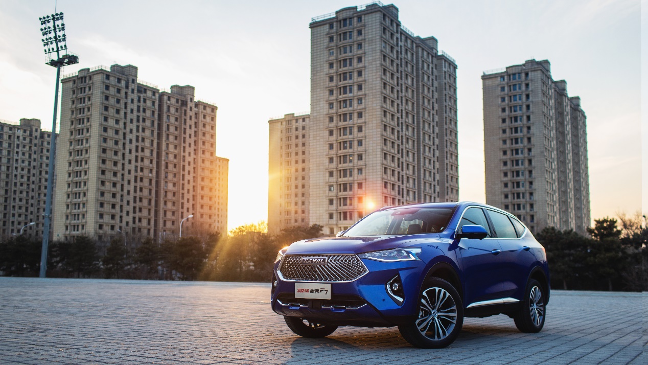 谁说这届年轻人难哄?看看高智商的哈弗F7是怎么做的