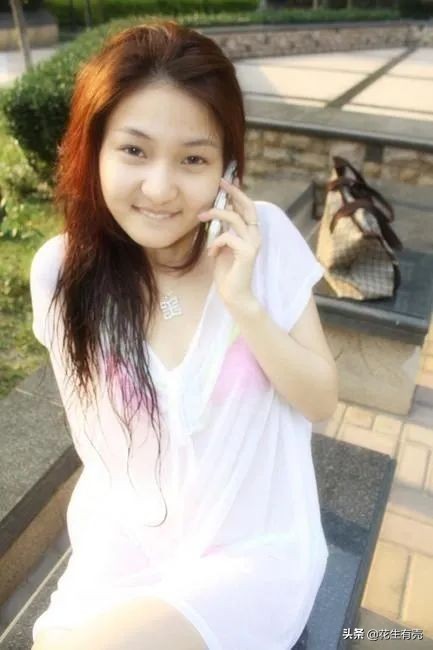 郭美美成名往事：她的发家浪荡史，从父母那一辈就“开始”了