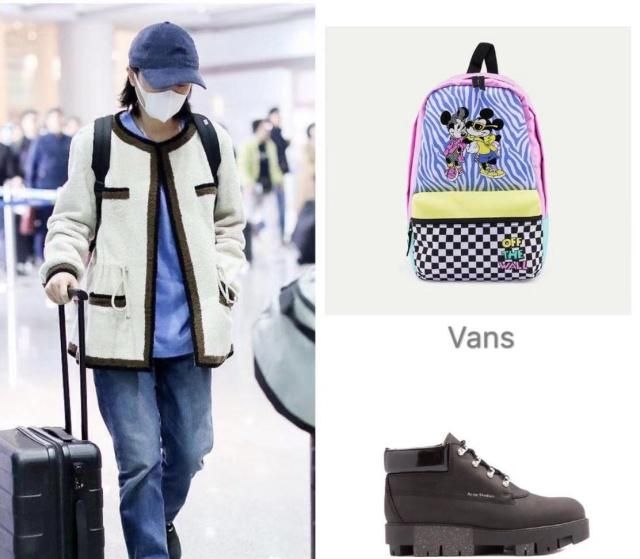 周迅窦靖童同框亲密互动合集,44岁周迅背米奇包