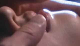 《神雕侠侣》七个不同版小龙女遭人玷污，李若彤版看完想砸了手机