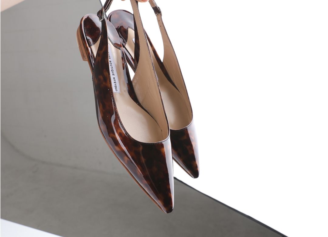 闊╁墽濂充富绌挎惌鍝佺墝,闊╁墽濂宠绌挎惌鍝佺墝