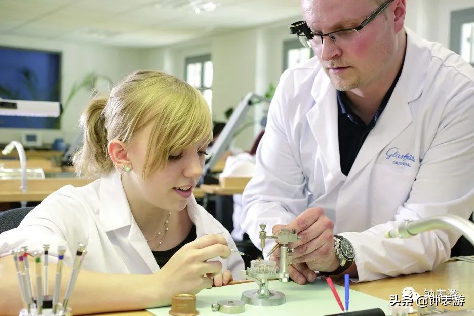 格拉苏蒂原创怎么解说,格拉苏蒂陀飞轮质量怎么样