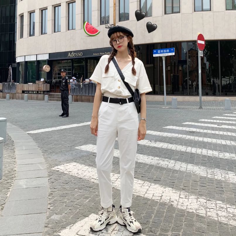 女的穿什么运动鞋好看,日常穿运动鞋推荐女