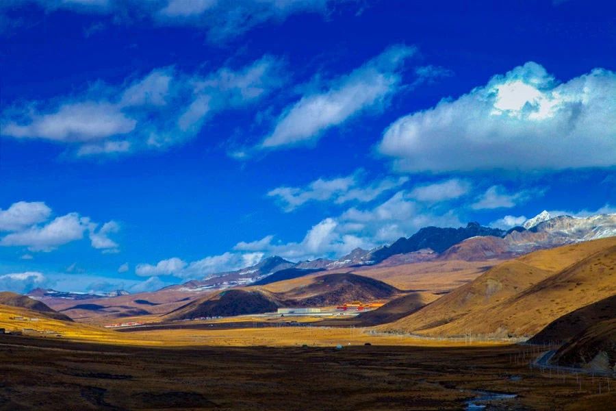 川西到底有什么魔力吸引着,川西为啥旅游资源多