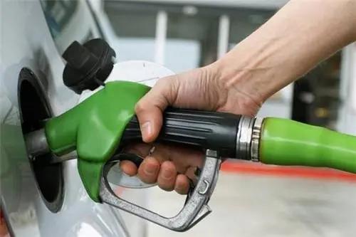 加油过满为什么会对碳罐造成伤害,加油太满损伤碳罐会自行恢复吗