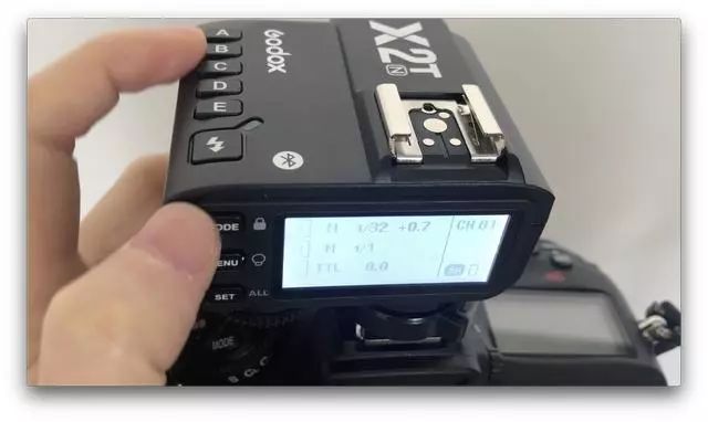 跳出“用光”误区晋升独立摄影师，3344字详解闪光灯与摄影布光