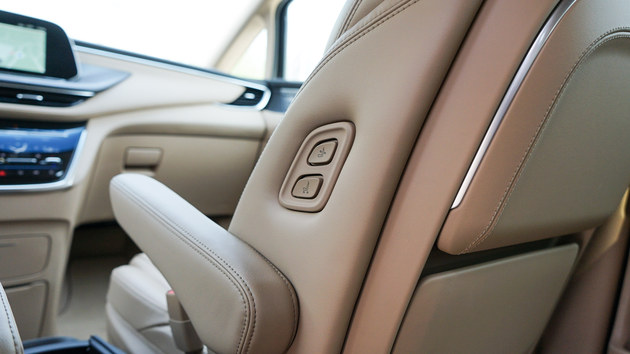 别克gl8陆上公务舱和es的区别,gl8es653t上路要多少钱