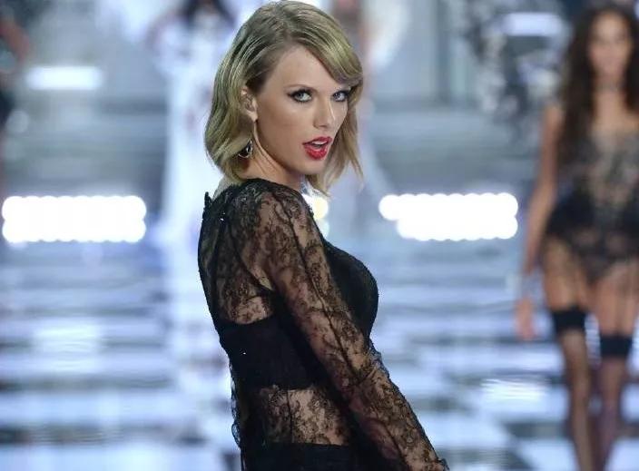 杨幂维密内衣广告黑色系男人装,杨幂维密代言内衣