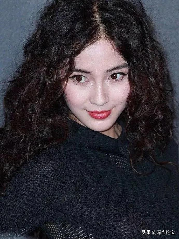 妹妹头发型专治大脸,横向拉长脸的发型教程