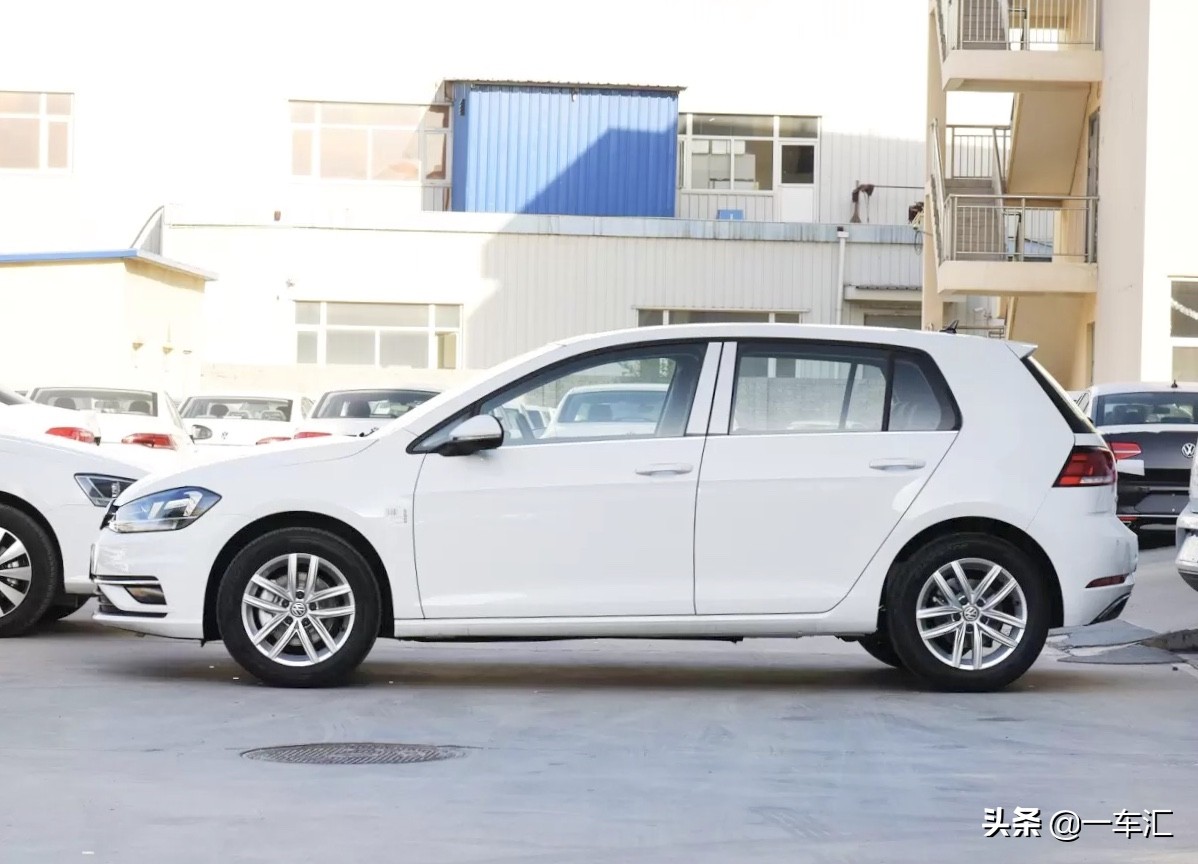 高尔夫2021款200tsidsgpro,高尔夫2019款200tsi舒适价格