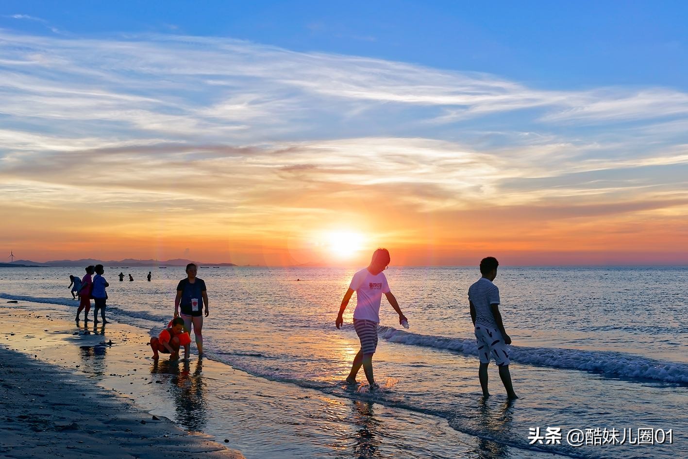 那香海纹石宝滩国际海水浴场,那香海纹石宝滩夜景
