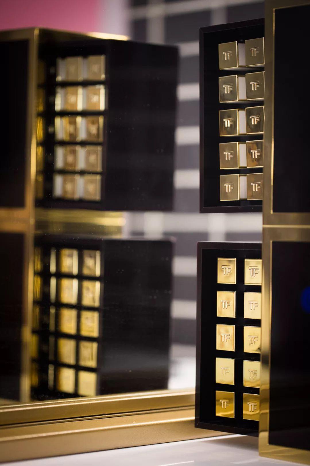 口红特效嘟嘴拍同款iu,画iu同款妆