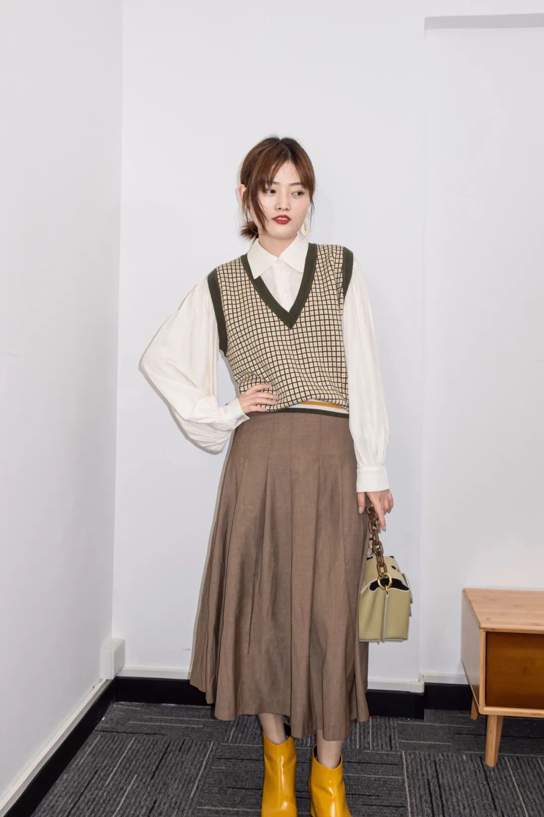 春夏值得入手的10款鞋子,秋天最时髦好穿的鞋这4双必买