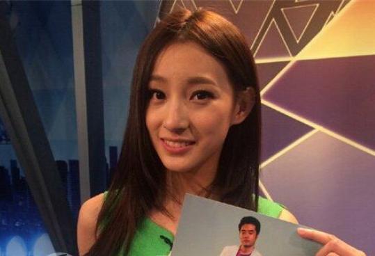 央视美女马凡舒资料,央视第一美人马凡舒工作照