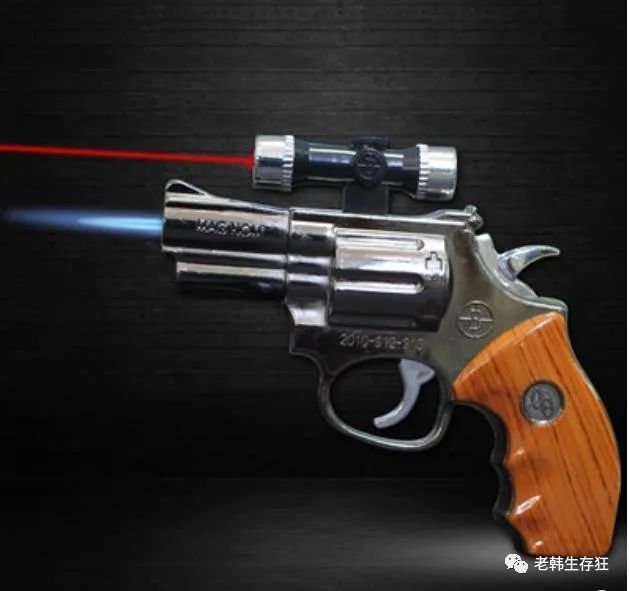 生存狂全套装备视频,生存狂开发山洞囤物资