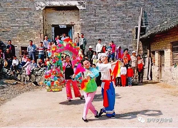 林明康/“麻城花挑”探源