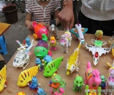 10w块钱创业什么比较好赚钱,几百块钱可以做什么小本生意