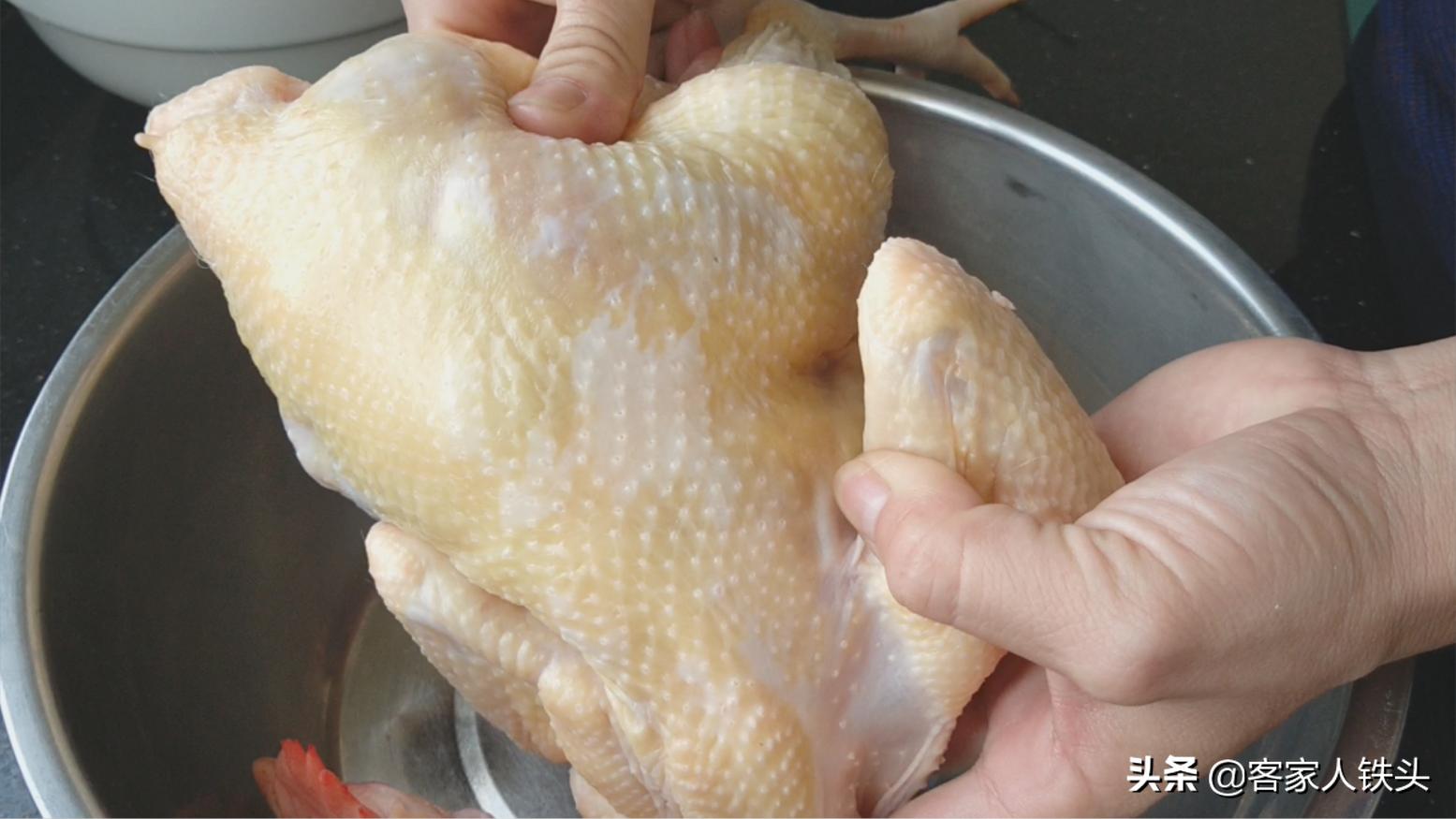 家常盐焗鸡的做法,盐焗鸡翅鸡爪皮香肉脆怎么做