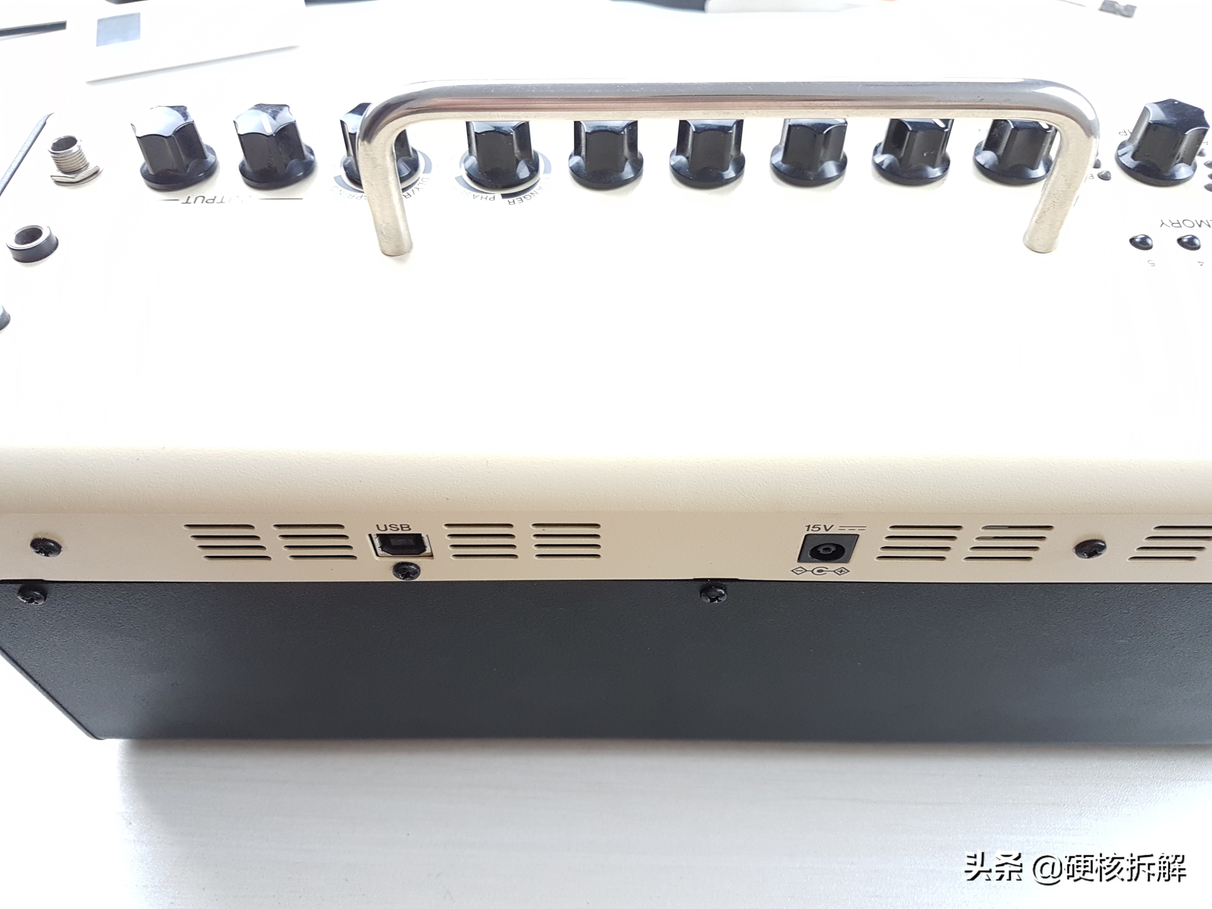 Yamahathr10音箱用什么吉他线,雅马哈吉他音箱thr1011使用方法