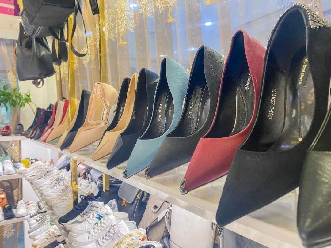 霞山外贸纺织城、服装城618狂欢节,消费满58元抽奖,100%中奖