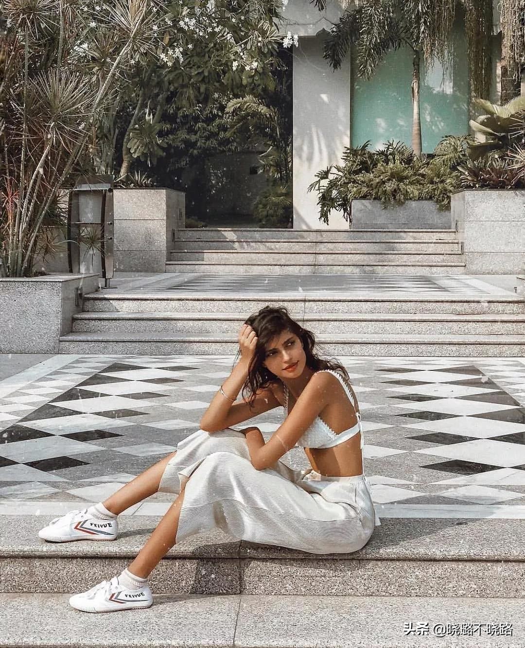 小白鞋如何穿出高级感,人人都爱穿的小白鞋